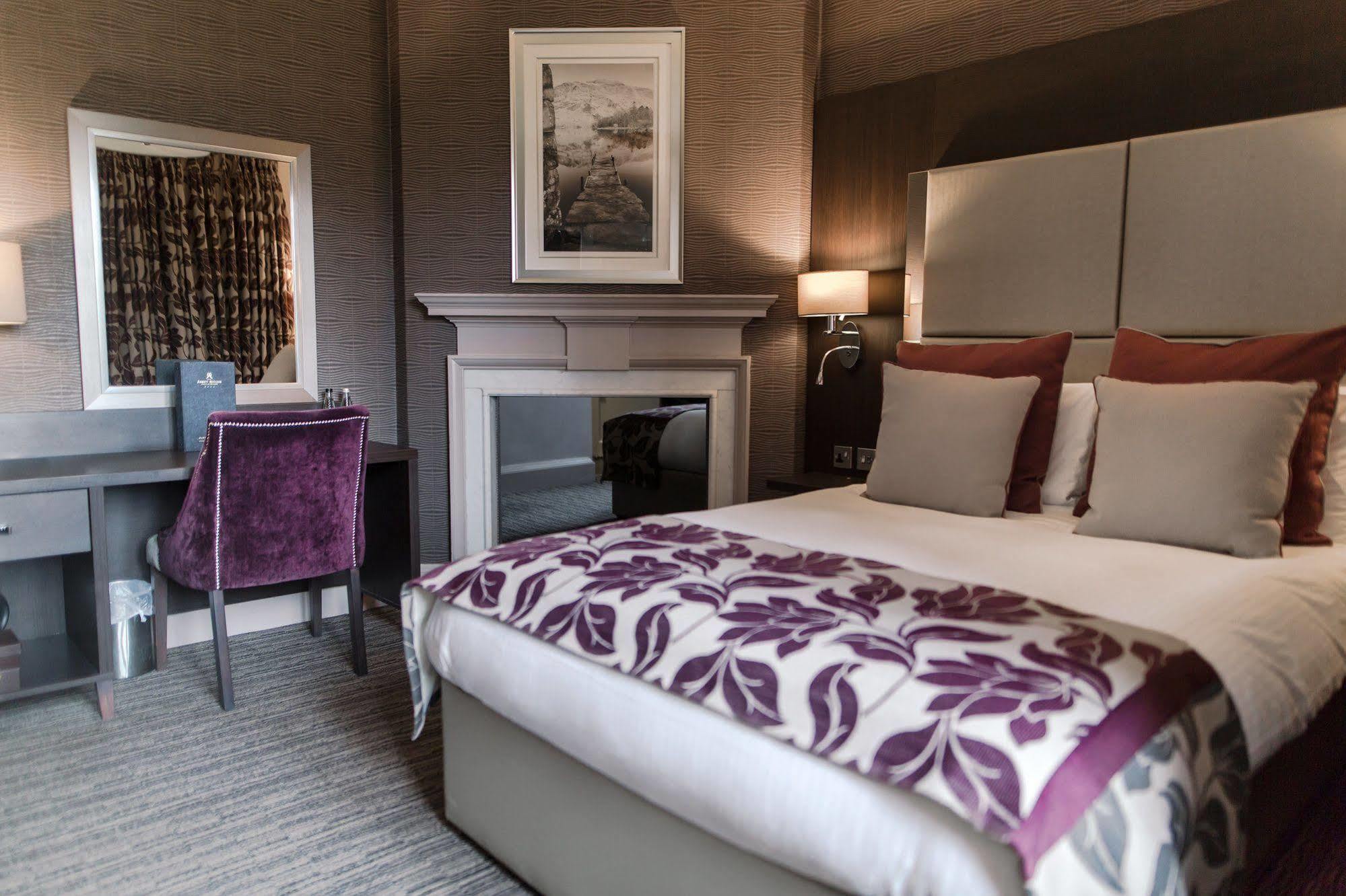Abbey House Hotel Barrow-in-Furness Extérieur photo